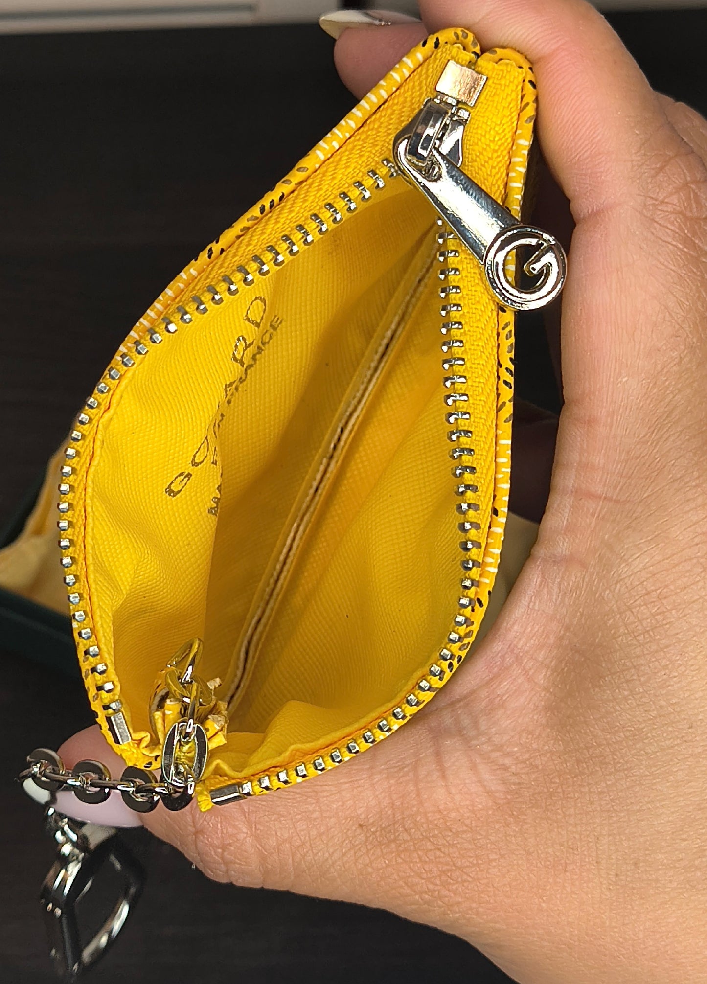 Aralia Pouch