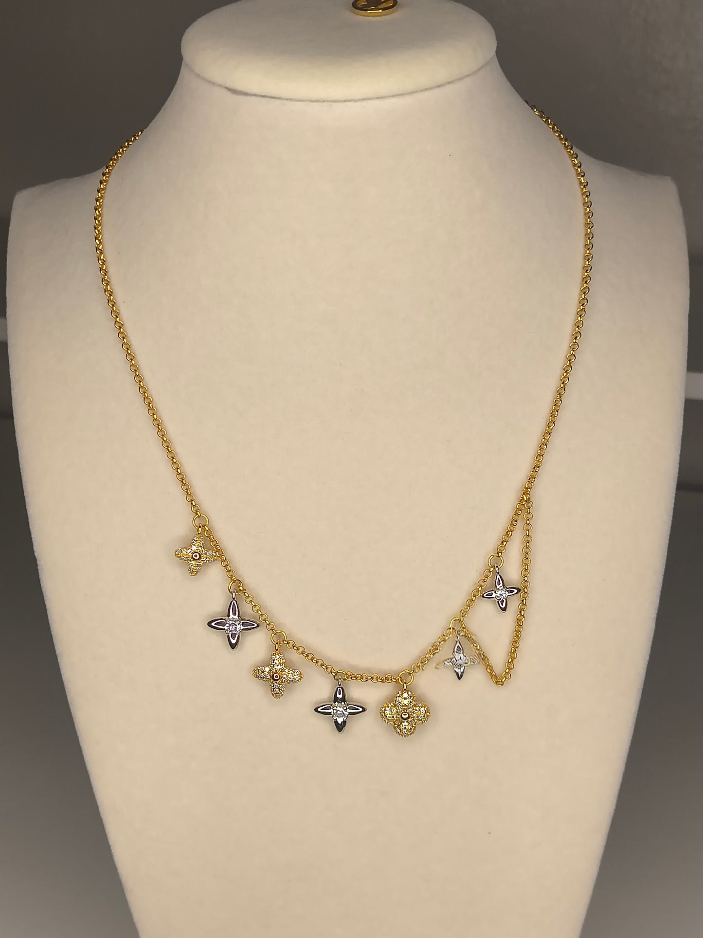 Lana Necklace