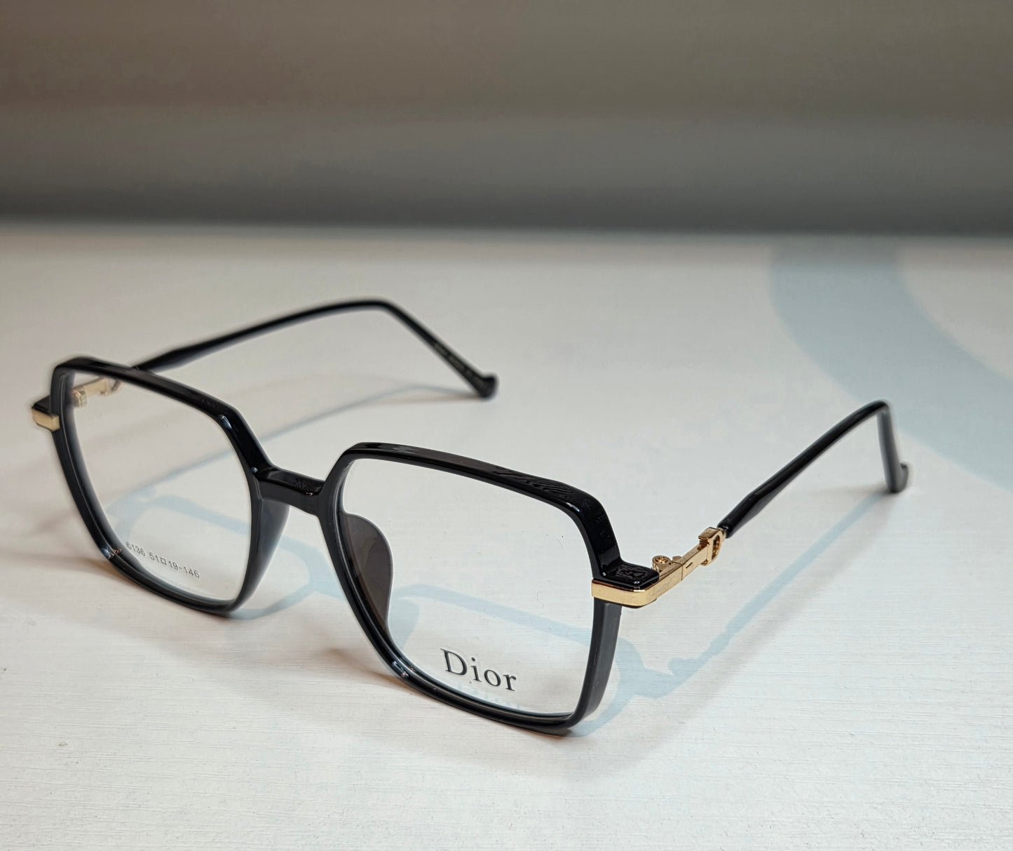 Donna Glasses
