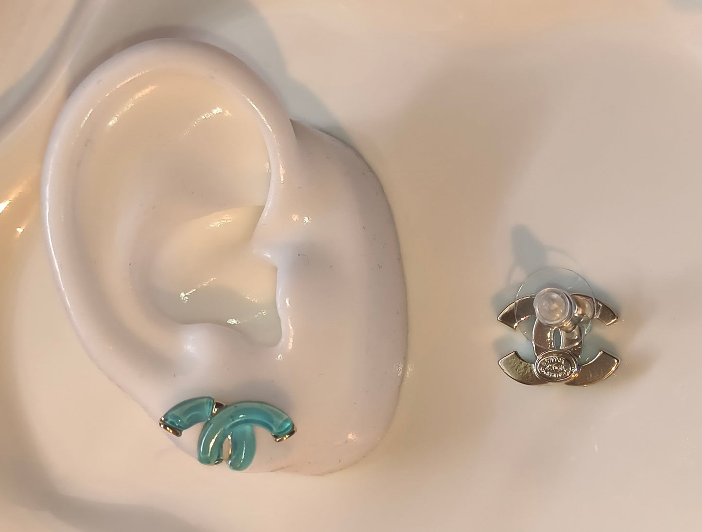 Coco clear earrings