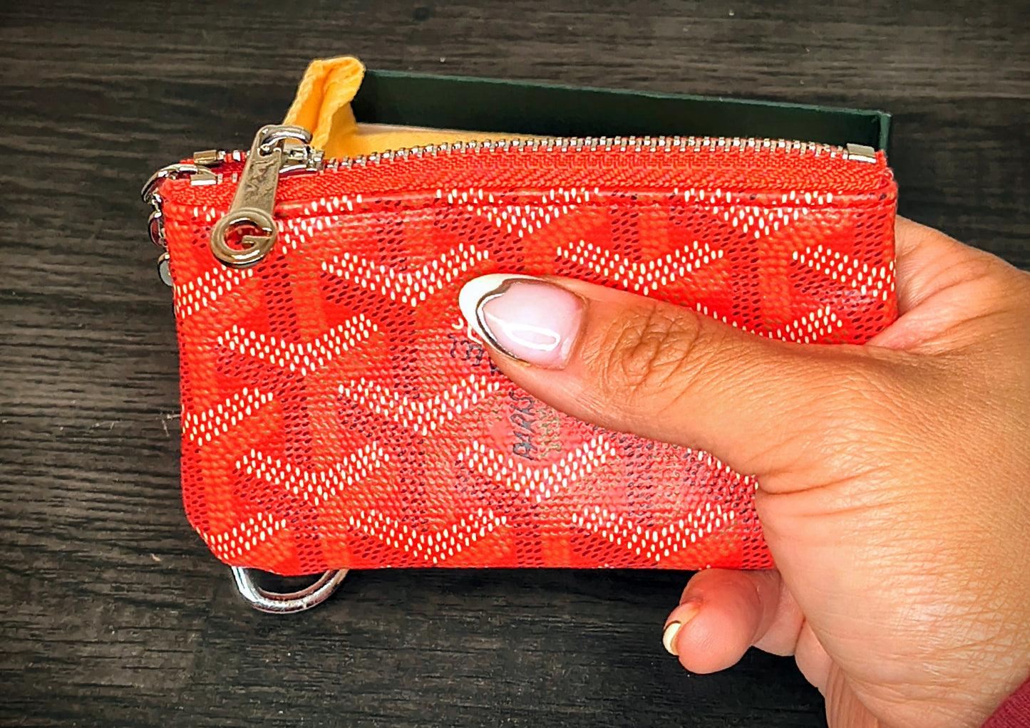 Aralia Pouch