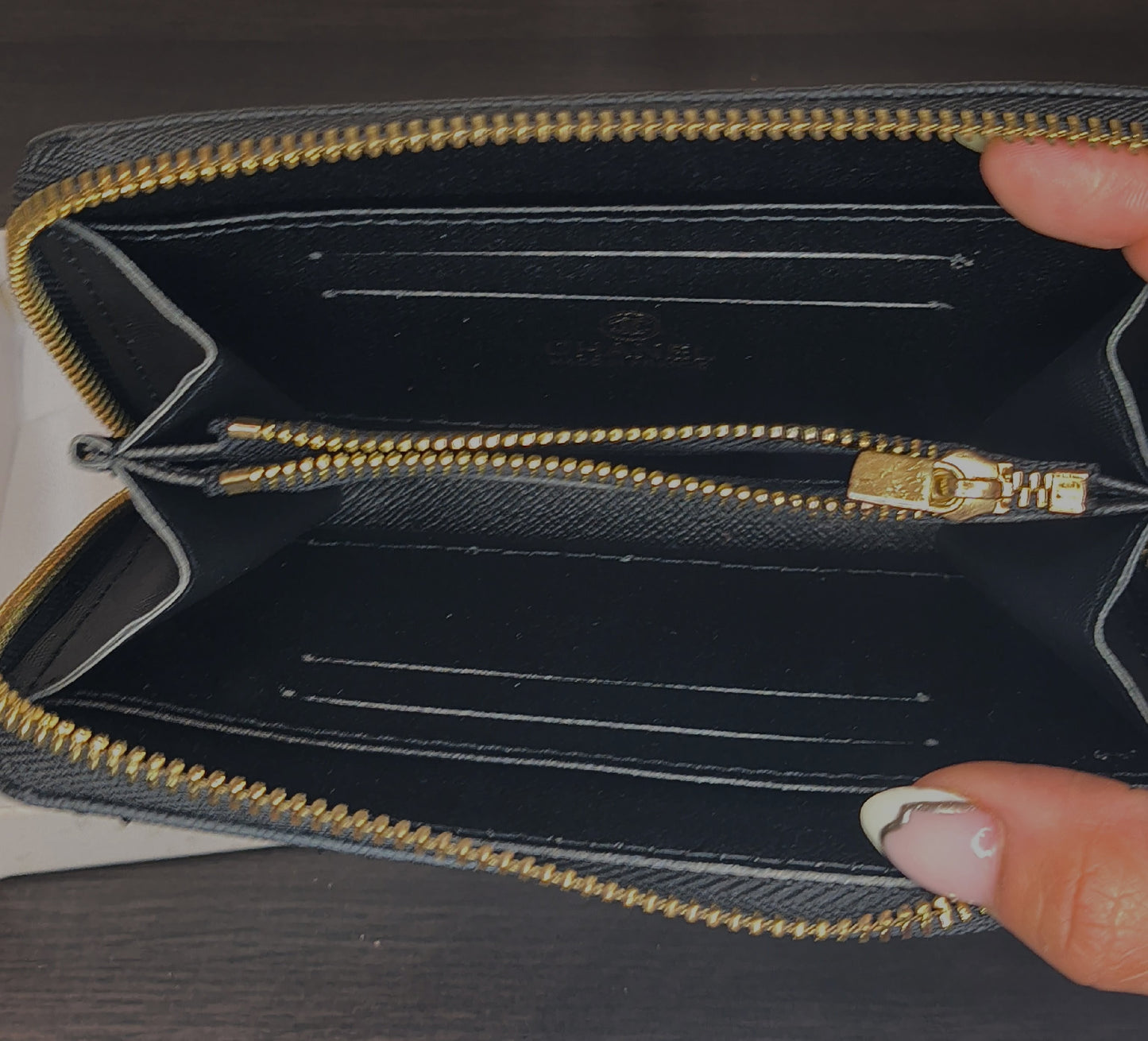 Chrysanthemum Wallet