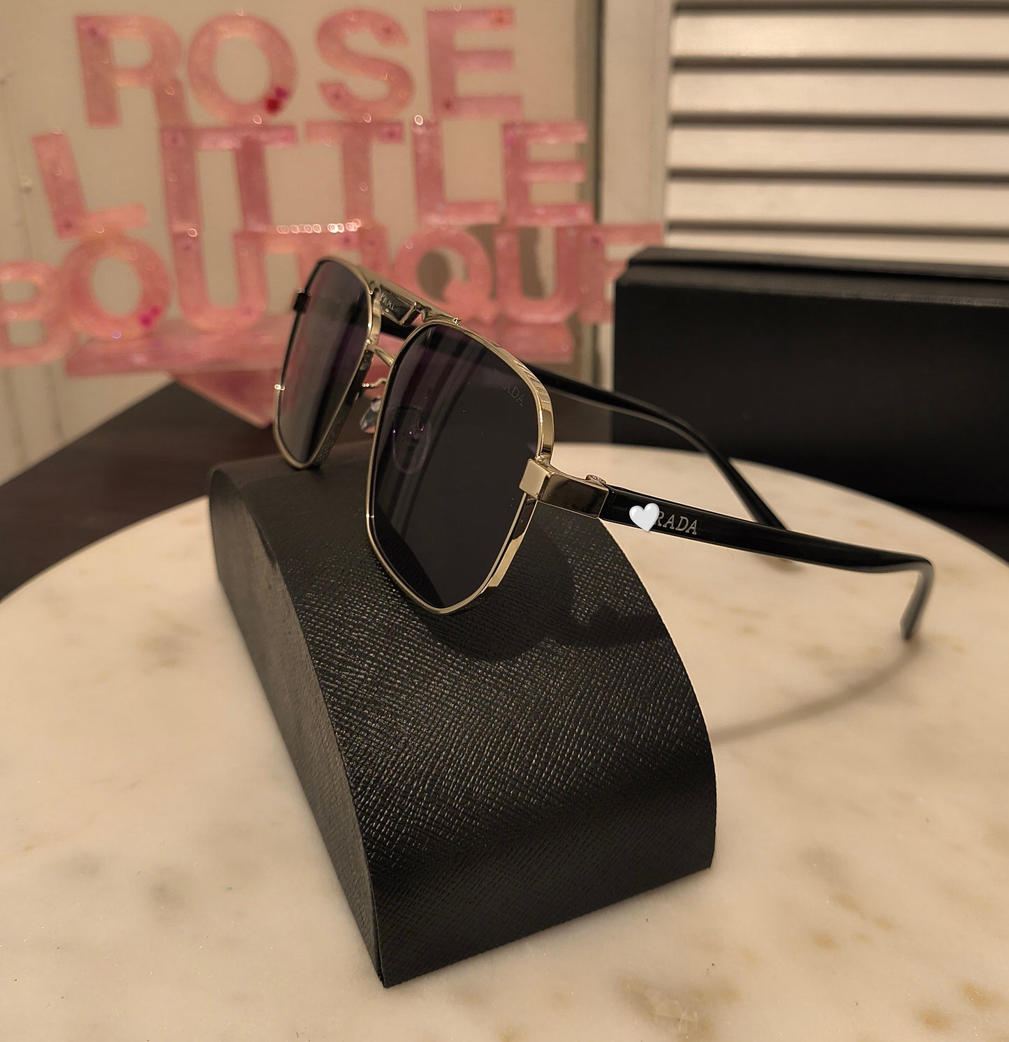 Uni ADA Sunnies3