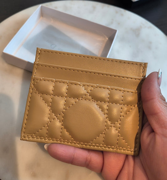 Aralia Cardholder