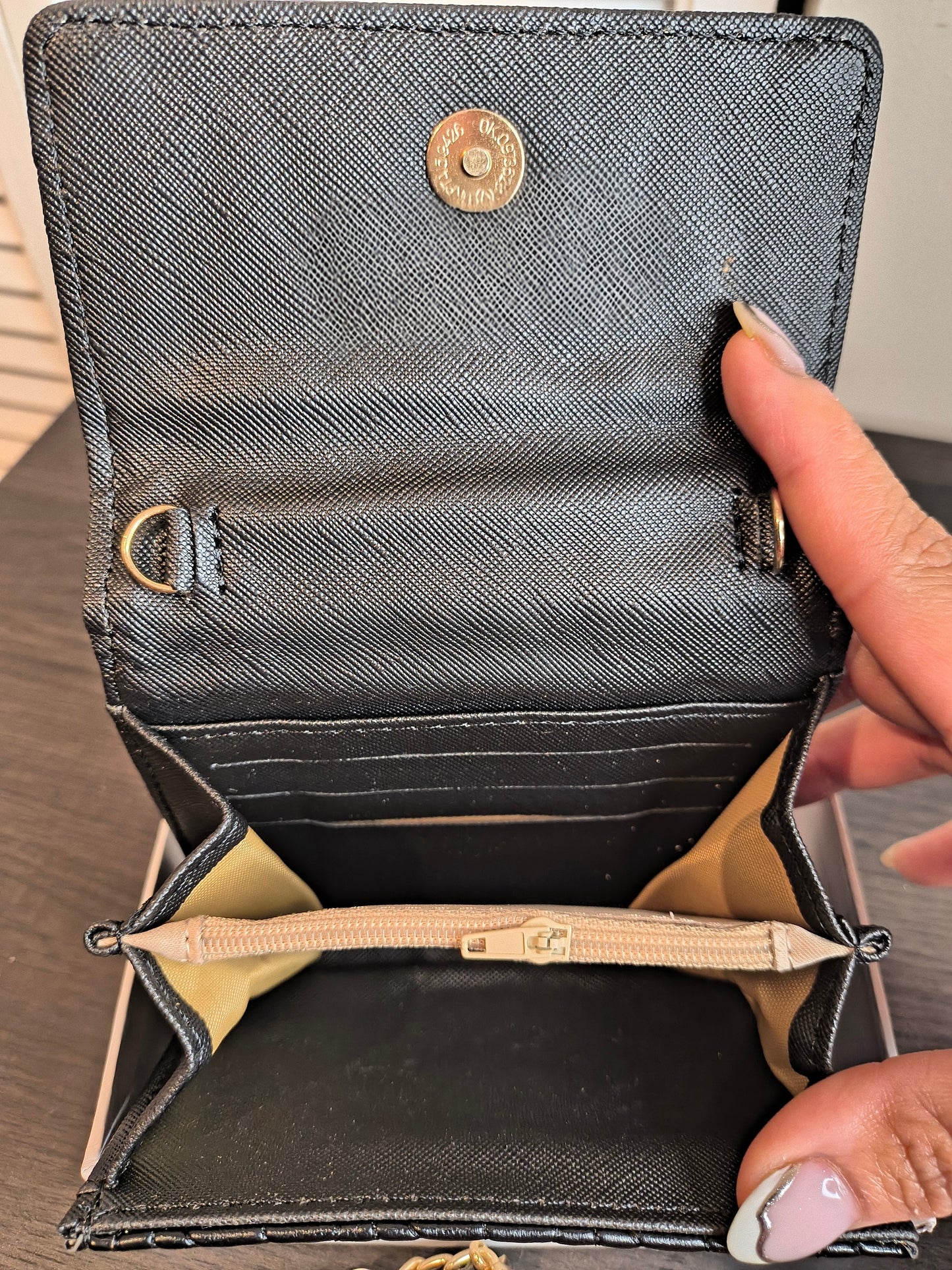 Hyacinth crossbody wallet