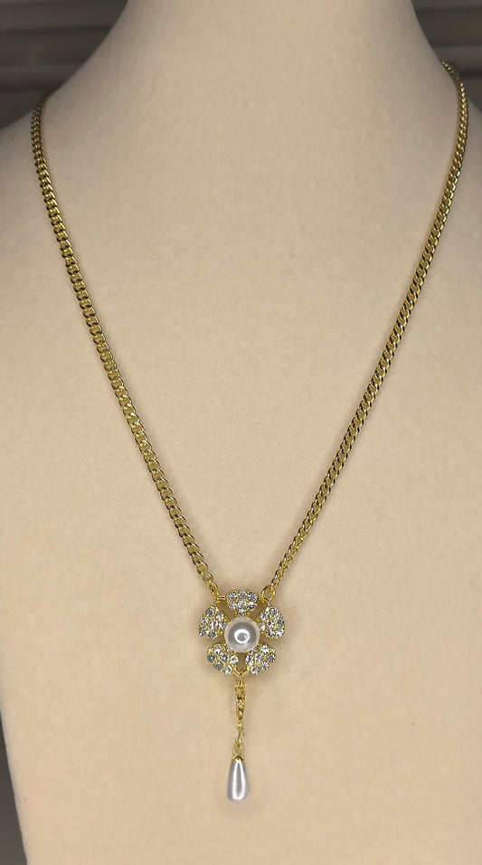 Coco flower Necklace