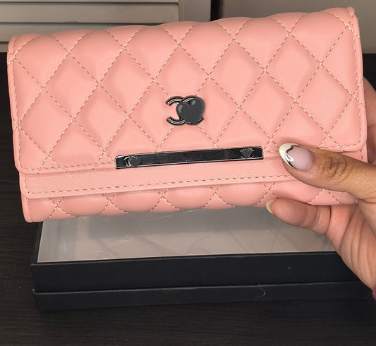 Dianthus wallet