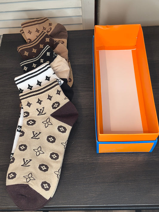 Luvia Socks