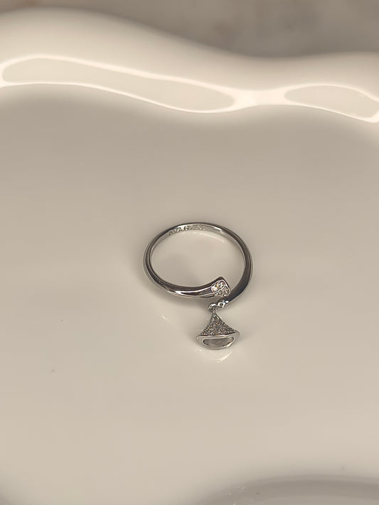 Willow Ring Size7 only